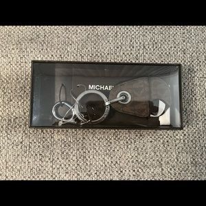 BRAND NEW Michael Kors Harrison Brown & Black Men’s Keychain Bottle Opener